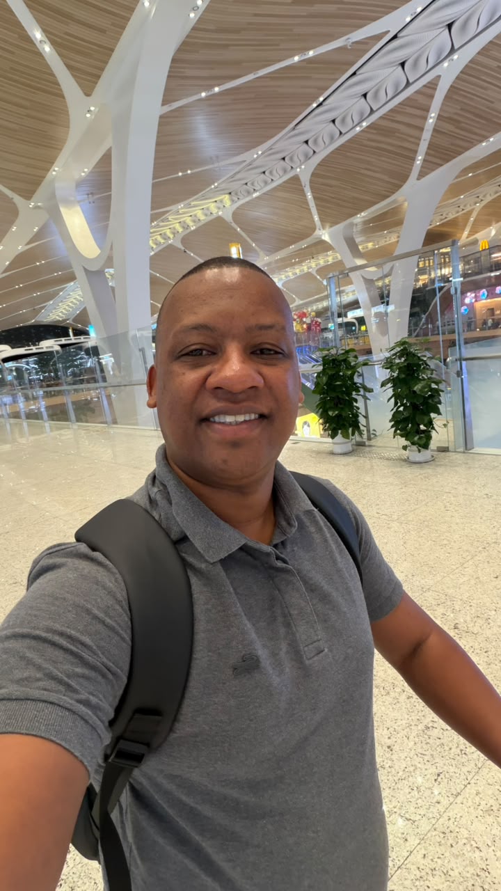 Paulo Custódio em viagem